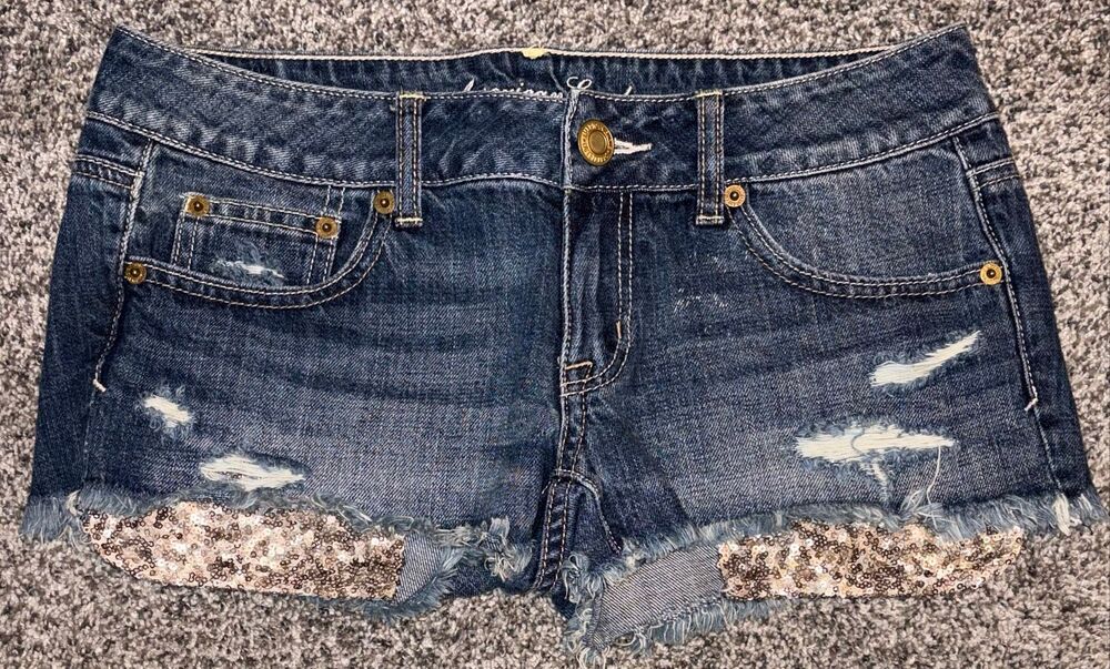 American Eagle y2k Jean shorts size 4